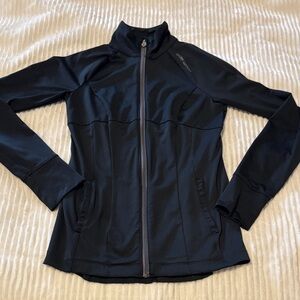 Under Armour Women's full zip up slim fit black all season sport jacket small